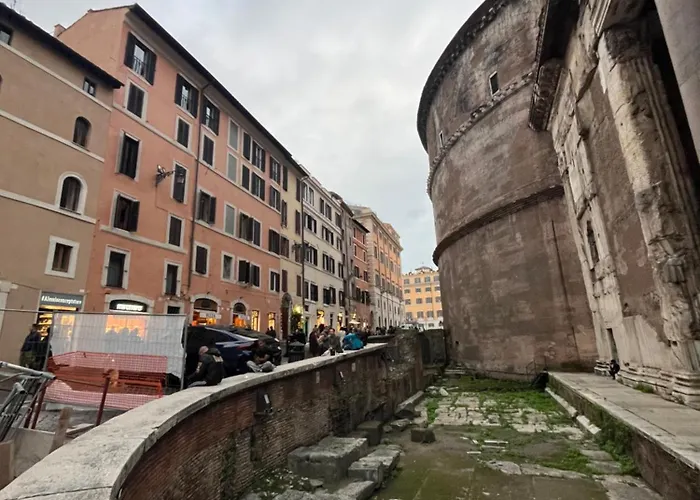 A Window On Pantheon Διαμέρισμα *