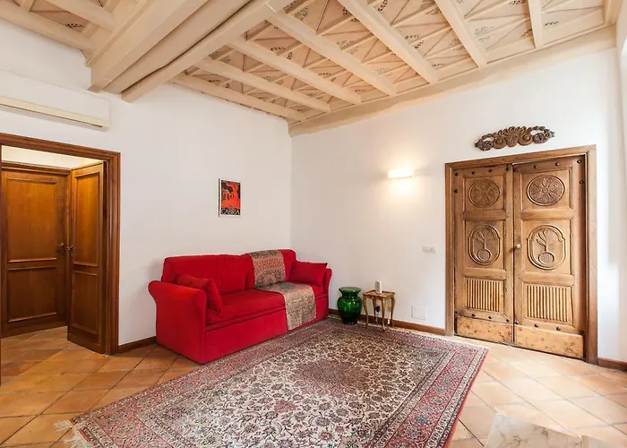 A Window On Pantheon Διαμέρισμα *